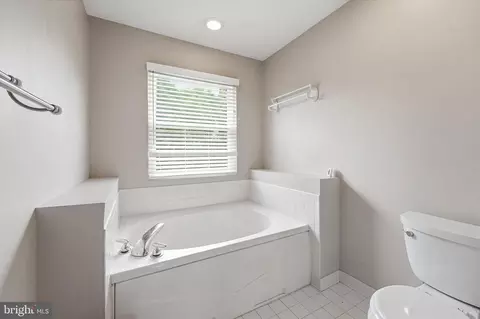 Bath - 2402 Shaker Ln, Frederick, MD 21702 photo 1 of 2