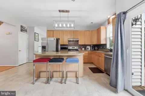 Kitchen - 2402 Shaker Ln, Frederick, MD 21702 photo 3 of 5
