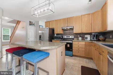 Kitchen - 2402 Shaker Ln, Frederick, MD 21702 photo 4 of 5