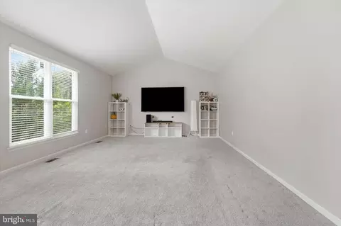 Living - 2402 Shaker Ln, Frederick, MD 21702 photo 6 of 8