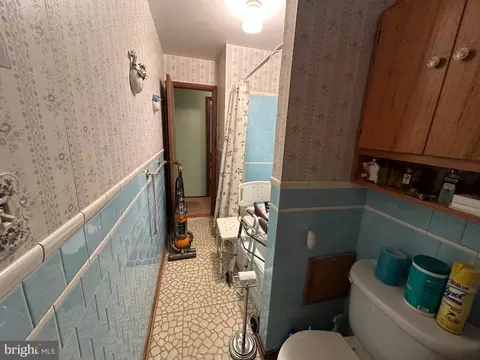 Bath - 469 Carrollton Dr, Frederick, MD 21701 photo 3 of 3