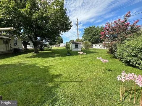 Exterior - 469 Carrollton Dr, Frederick, MD 21701 photo 12 of 14