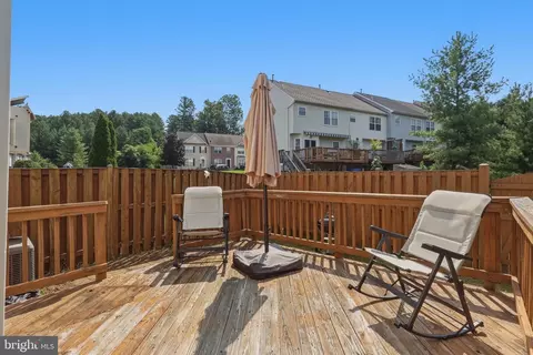 Exterior - 6103 Pine Crest Ln, Frederick, MD 21701 photo 2 of 5