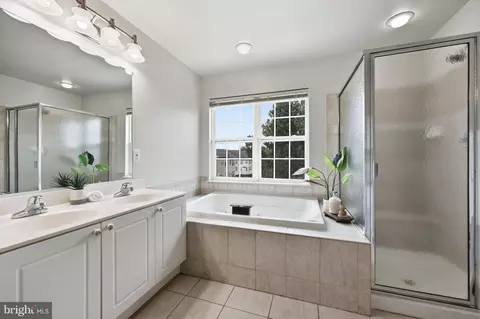 Bath - 3717 Singleton Ter, Frederick, MD 21704 photo 1 of 4