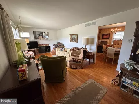 Living - 405 Delaware Rd, Frederick, MD 21701 photo 1 of 2