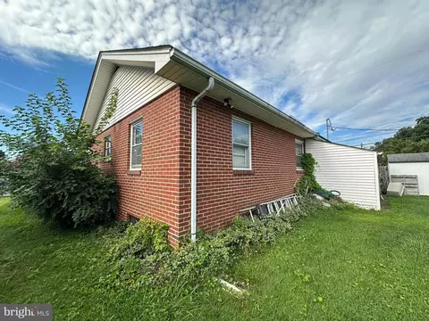 Other - 405 Delaware Rd, Frederick, MD 21701 photo 5 of 10