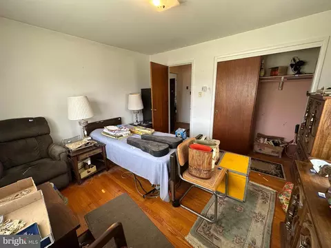 Bedroom - 405 Delaware Rd, Frederick, MD 21701 photo 2 of 3