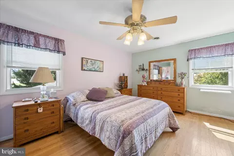 Bedroom - 5601 Calvert Dr, Frederick, MD 21703 photo 1 of 7