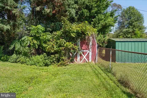 Exterior - 5601 Calvert Dr, Frederick, MD 21703 photo 14 of 21