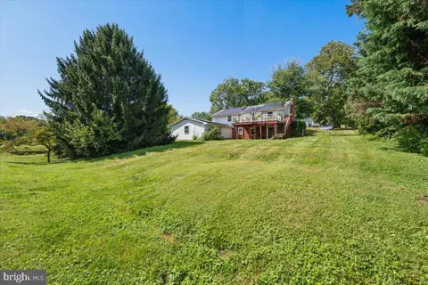 Exterior - 5601 Calvert Dr, Frederick, MD 21703 photo 9 of 21