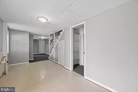 Entry Way - 5601 Calvert Dr, Frederick, MD 21703 photo 8 of 8