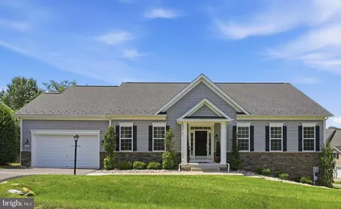 6882 Woodrise Rd, New Market, MD 21774