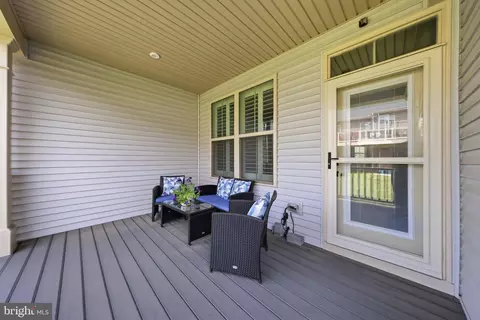 Exterior - 6134 Dock St, Frederick, MD 21703 photo 9 of 10