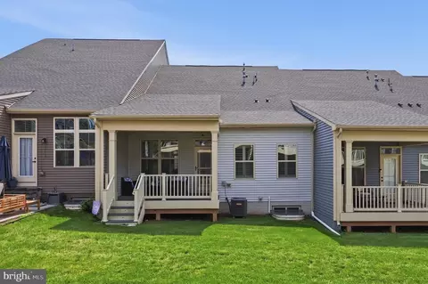 Exterior - 6134 Dock St, Frederick, MD 21703 photo 5 of 10