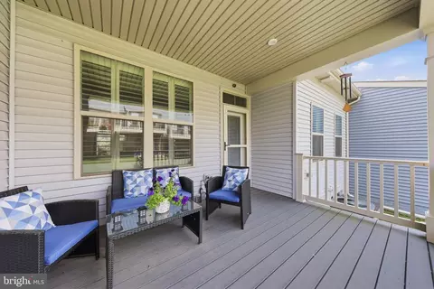 Exterior - 6134 Dock St, Frederick, MD 21703 photo 10 of 10