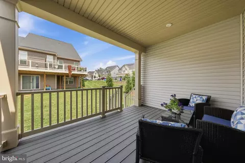 Exterior - 6134 Dock St, Frederick, MD 21703 photo 8 of 10