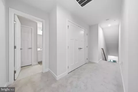 Entry Way - 6134 Dock St, Frederick, MD 21703 photo 18 of 20