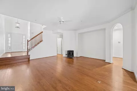 Living - 2605 Mill Race Rd, Frederick, MD 21701 photo 4 of 12
