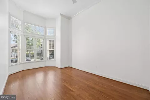 Living - 2605 Mill Race Rd, Frederick, MD 21701 photo 1 of 12