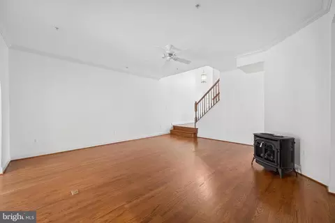 Living - 2605 Mill Race Rd, Frederick, MD 21701 photo 5 of 12