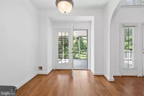Entry Way - 2605 Mill Race Rd, Frederick, MD 21701 photo 5 of 20