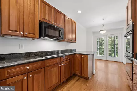 Kitchen - 2605 Mill Race Rd, Frederick, MD 21701 photo 3 of 5