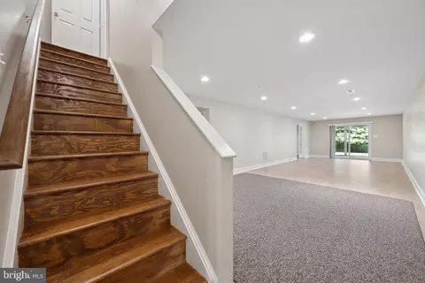 Entry Way - 2605 Mill Race Rd, Frederick, MD 21701 photo 17 of 20
