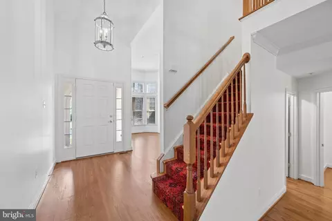 Entry Way - 2605 Mill Race Rd, Frederick, MD 21701 photo 13 of 20
