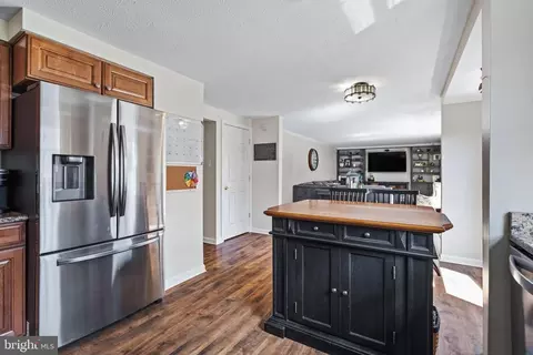 Kitchen - 4209 Garnet Dr, Middletown, MD 21769 photo 3 of 4