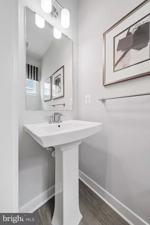 Entry Way - 7319 Dolomite Rd, Frederick, MD 21701 photo 7 of 12