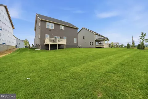 Exterior - 7319 Dolomite Rd, Frederick, MD 21701 photo 8 of 10