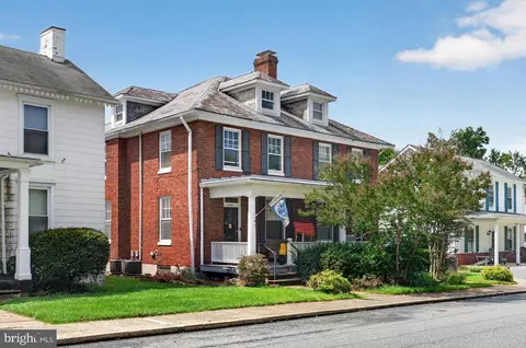 7 Main St, Walkersville, MD 21793