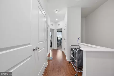 Entry Way - 8511 Bald Eagle Ln, Frederick, MD 21704 photo 11 of 14