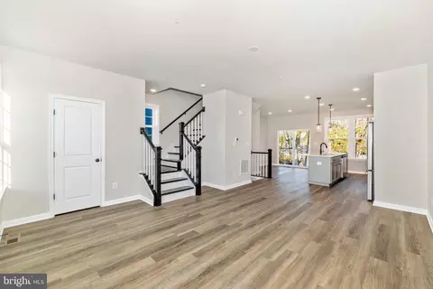 Entry Way - 5 Baughmans Lane, Frederick, MD 21702 photo 4 of 7
