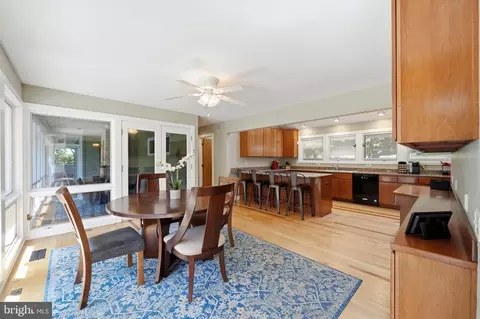 Dining - 6303 Winpenny Dr, Frederick, MD 21702 photo 2 of 2