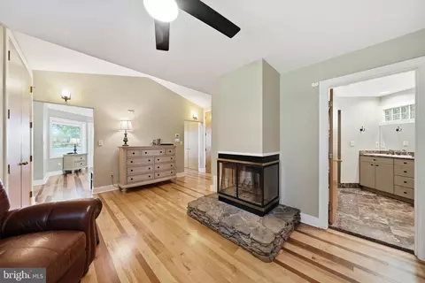 Entry Way - 6303 Winpenny Dr, Frederick, MD 21702 photo 4 of 4