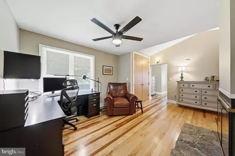 Entry Way - 6303 Winpenny Dr, Frederick, MD 21702 photo 3 of 4