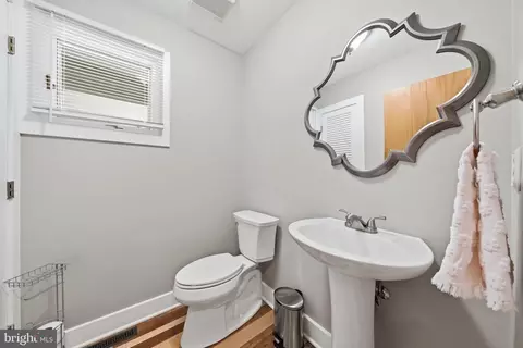 Bath - 6303 Winpenny Dr, Frederick, MD 21702 photo 1 of 5