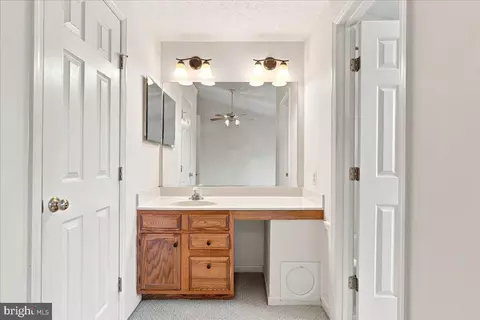 Entry Way - 511 Sugarbush Cir, Frederick, MD 21703 photo 6 of 7
