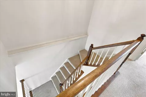 Entry Way - 511 Sugarbush Cir, Frederick, MD 21703 photo 4 of 7