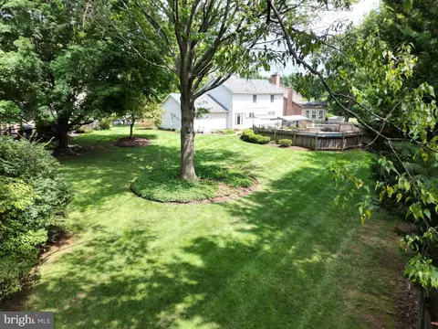 Exterior - 8102 Claiborne Ct, Frederick, MD 21702 photo 18 of 20