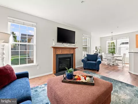 Living - 2124 Caisson Rd, Frederick, MD 21702 photo 2 of 3
