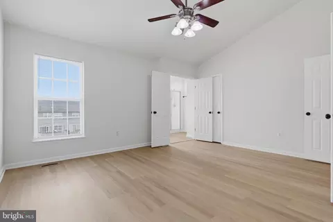 Entry Way - 1904 Fieldstone Way, Frederick, MD 21702 photo 8 of 10