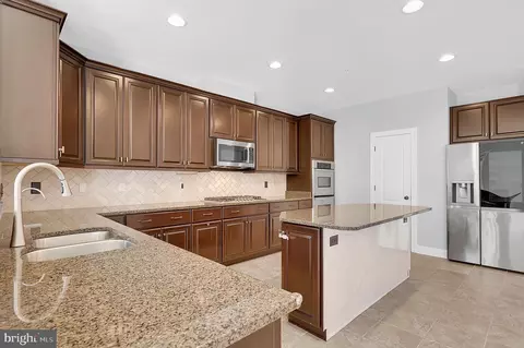 Kitchen - 9651 Bothwell Ln, Frederick, MD 21704 photo 2 of 3