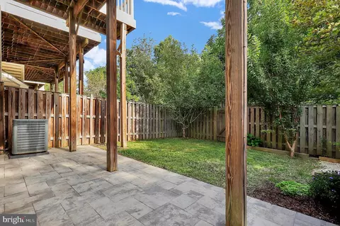 Exterior - 9651 Bothwell Ln, Frederick, MD 21704 photo 4 of 8