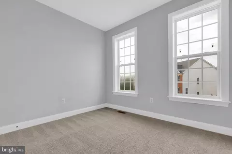 Bedroom - 9651 Bothwell Ln, Frederick, MD 21704 photo 4 of 5