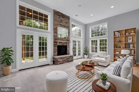 Living - 9651 Bothwell Ln, Frederick, MD 21704 photo 2 of 9