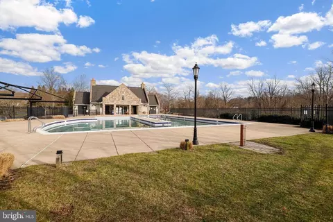 Exterior - 9651 Bothwell Ln, Frederick, MD 21704 photo 8 of 8
