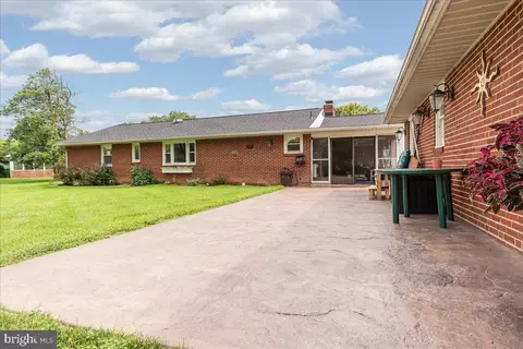 Exterior - 7910 Longmeadow Dr, Frederick, MD 21701 photo 8 of 11