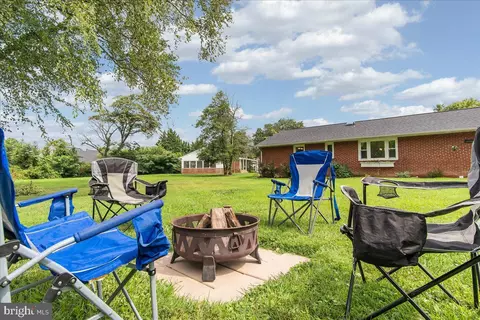 Exterior - 7910 Longmeadow Dr, Frederick, MD 21701 photo 6 of 11